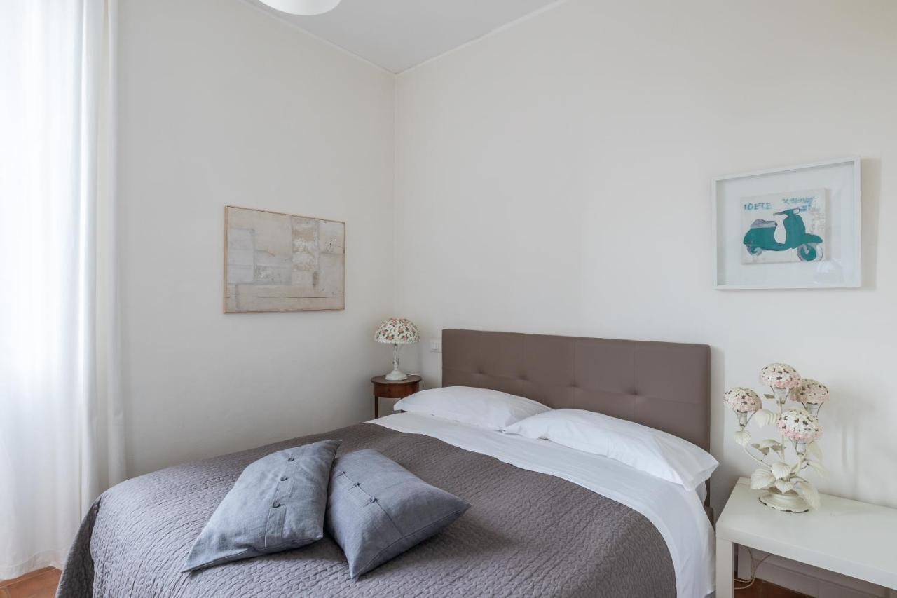 B&B Giorni Dipinti Firenze Bagian luar foto